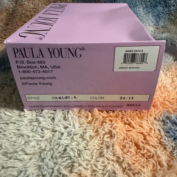 Paula Young Oakley WhisperLite Wig Macho Frosted Brownish Blonde Light Ash Blond main image 7